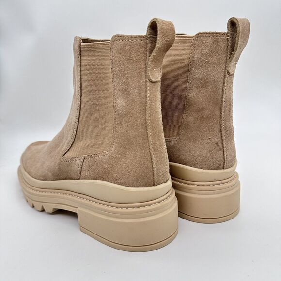 Bernardo Dove Chelsea Boots Sand Split Suede Size 8.5 - Picture 10 of 12